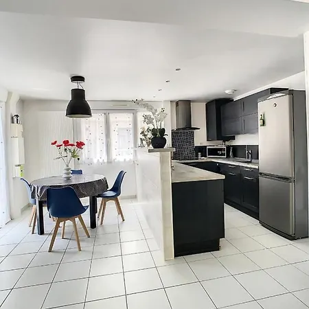 Grande Maison Cosy Terrasse Parking Gare 8 Pers